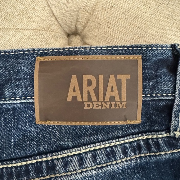 ARIAT M4 Relaxed Fit Boot Cut Jeans Size 34x34 - Picture 5 of 7